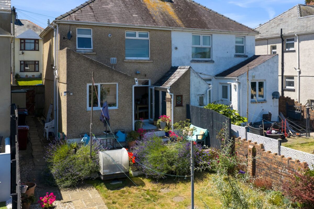 Waterloo Road, Hakin, Milford Haven, SA73