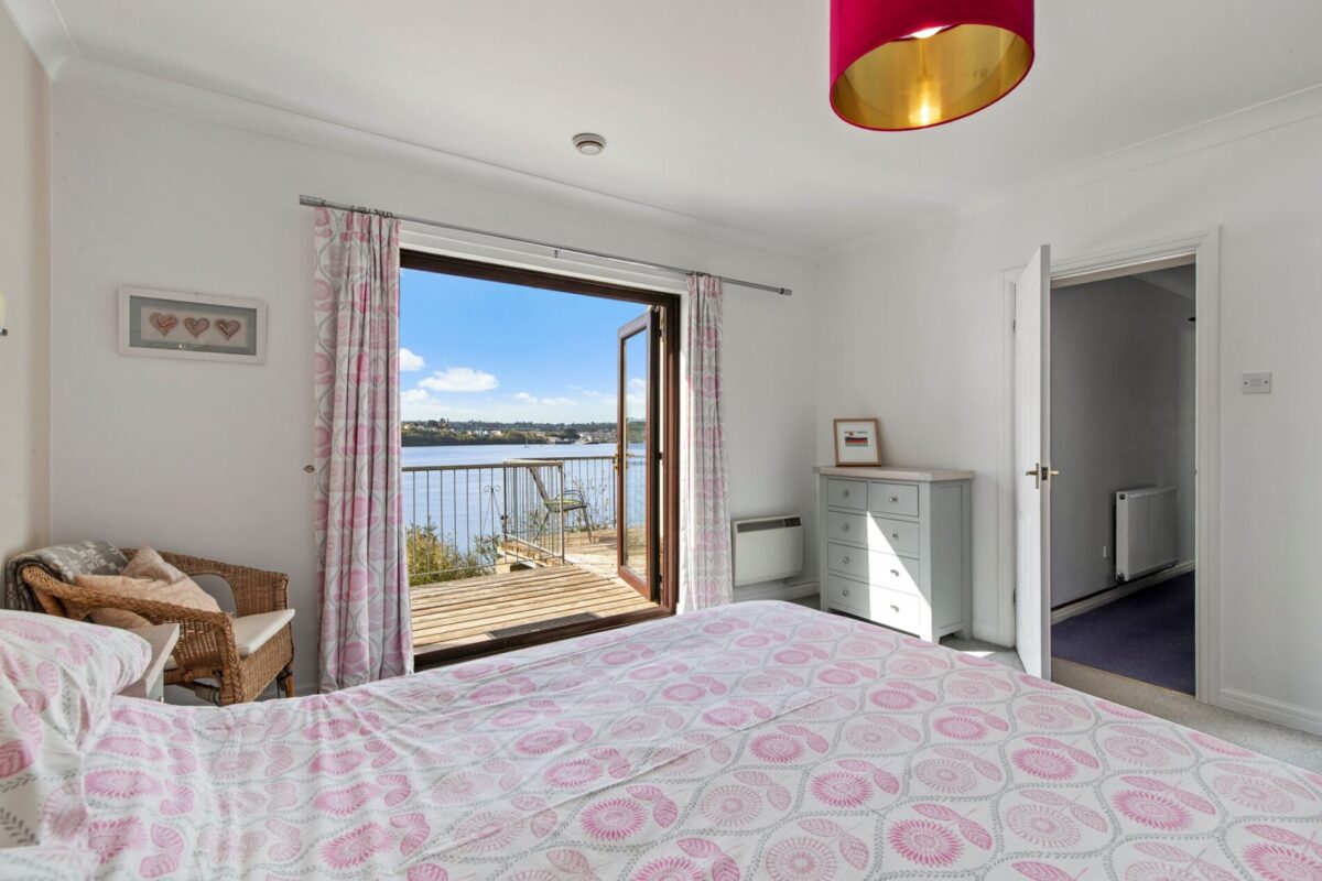 Rhyd Y Groes, Burton, Milford Haven, SA73