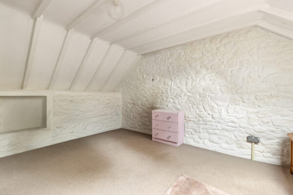 Lower Nash, Pembroke Dock, SA72