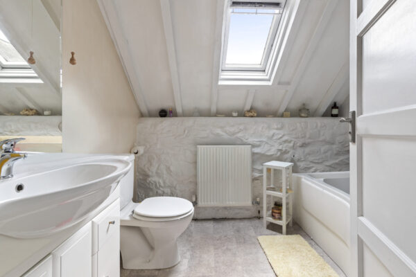 Lower Nash, Pembroke Dock, SA72