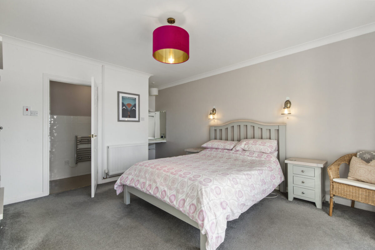 Burton, Milford Haven, SA73