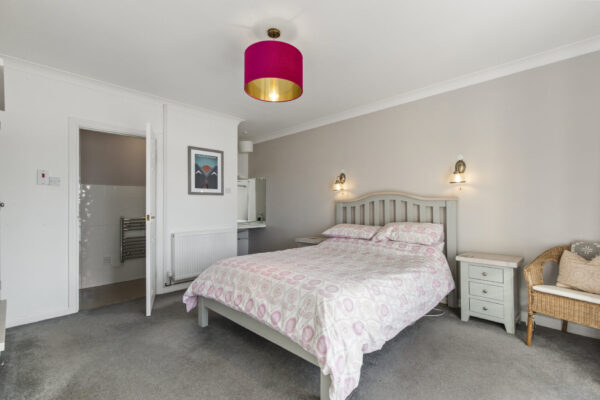 Burton, Milford Haven, SA73