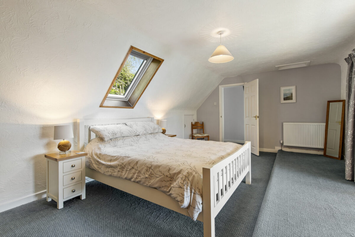Burton, Milford Haven, SA73