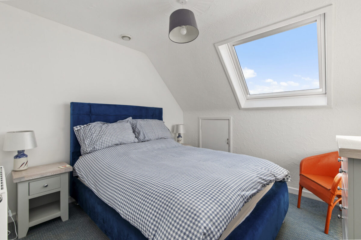 Burton, Milford Haven, SA73
