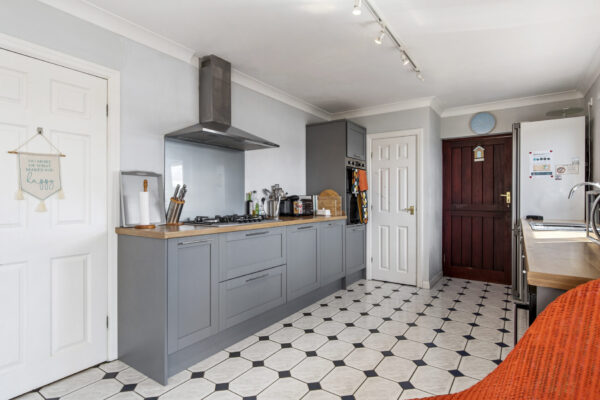 Burton, Milford Haven, SA73