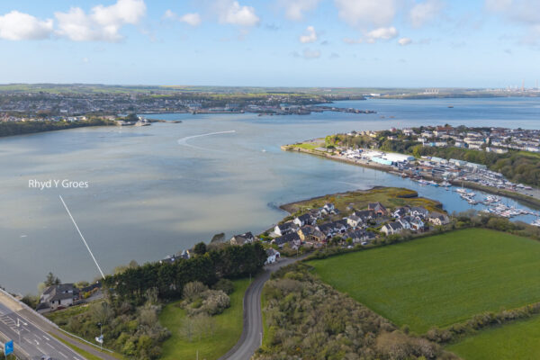 Burton, Milford Haven, SA73