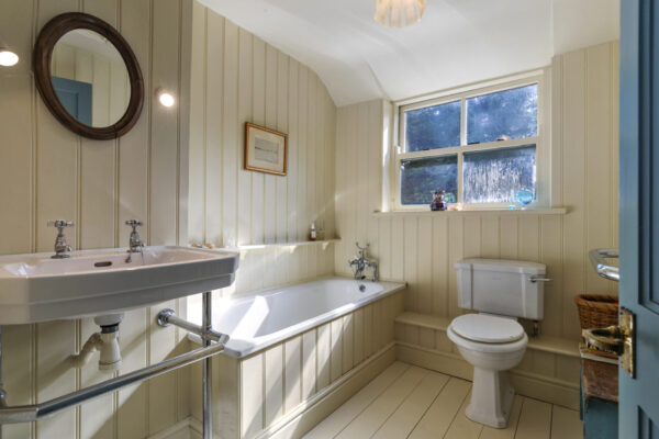 Llanychaer, Fishguard, SA65