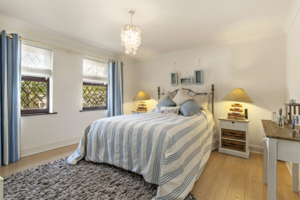 Hill Terrace, Neyland, SA73