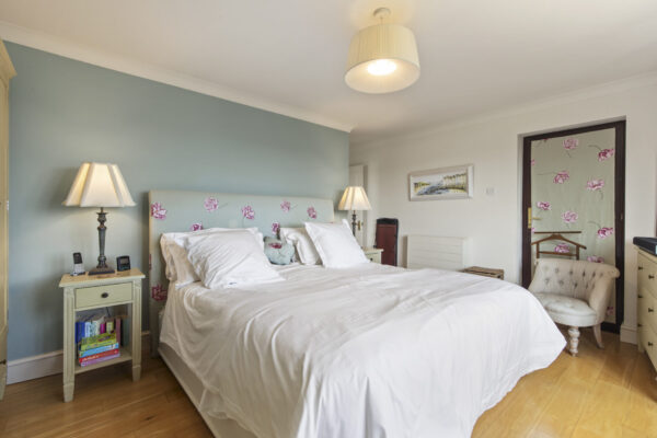 Hill Terrace, Neyland, SA73