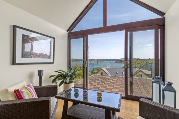Hill Terrace, Neyland, SA73