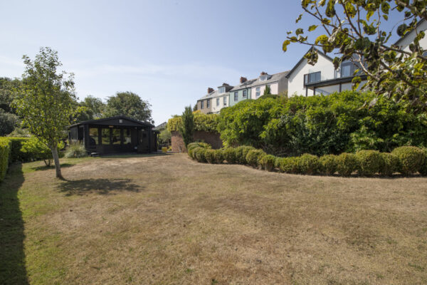 Hill Terrace, Neyland, SA73