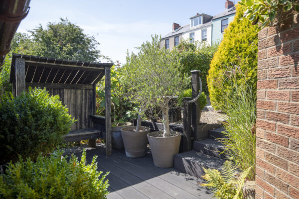 Hill Terrace, Neyland, SA73
