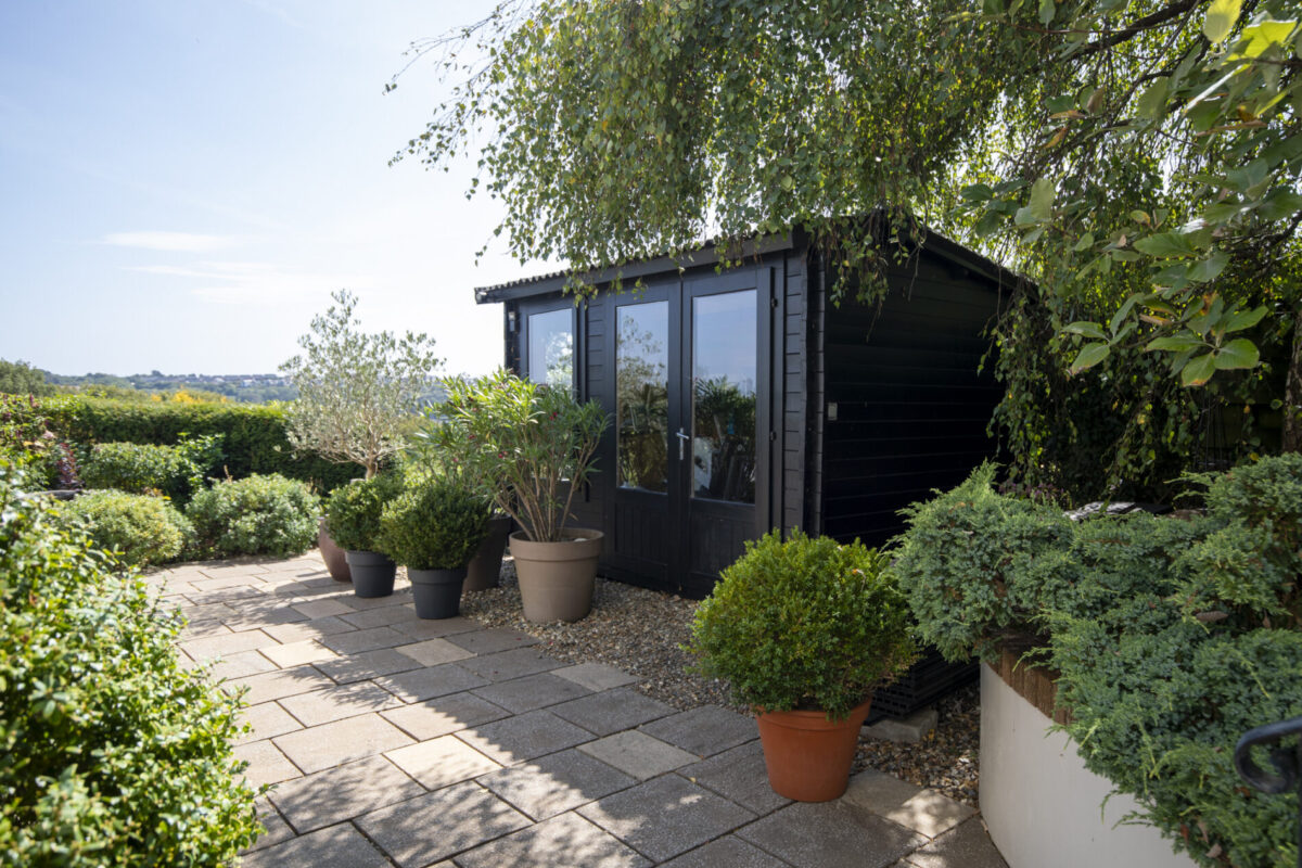 Hill Terrace, Neyland, SA73