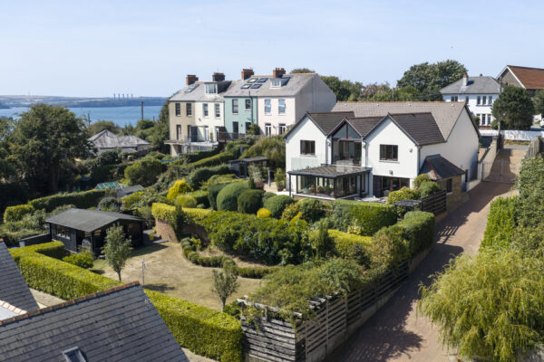 Hill Terrace, Neyland, SA73