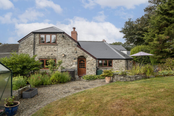 Castlemorris, Llangloffan Farm, SA62