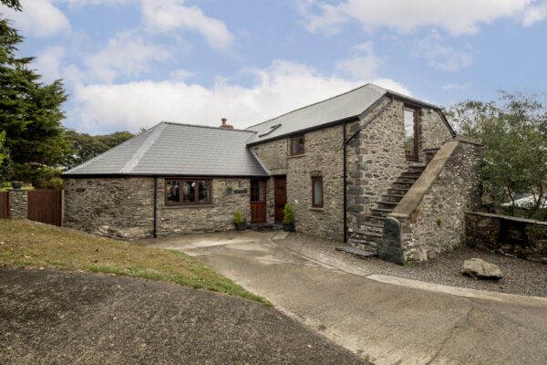 Castlemorris, Llangloffan Farm, SA62