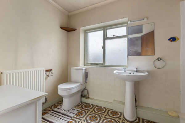 Lawrenny Street, Neyland, SA73