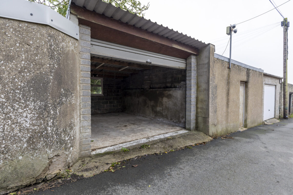 Lawrenny Street, Neyland, SA73