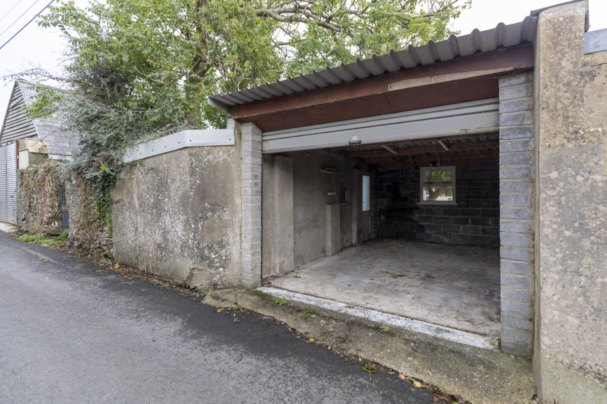 Lawrenny Street, Neyland, SA73