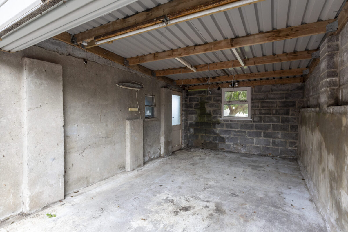 Lawrenny Street, Neyland, SA73