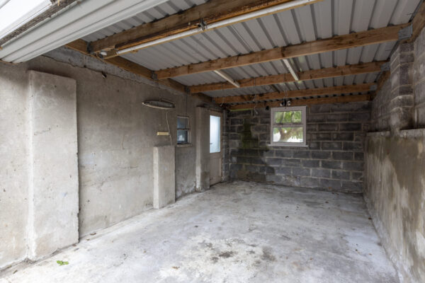Lawrenny Street, Neyland, SA73