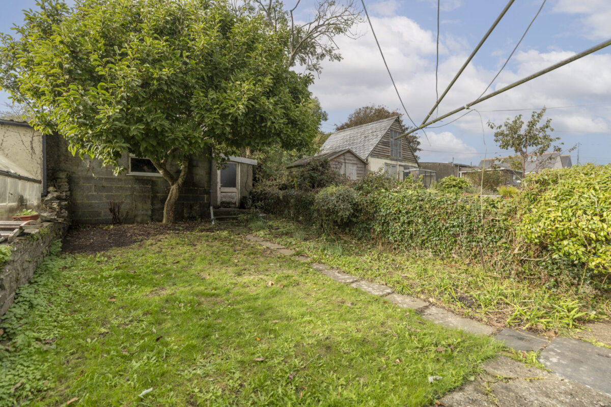 Lawrenny Street, Neyland, SA73
