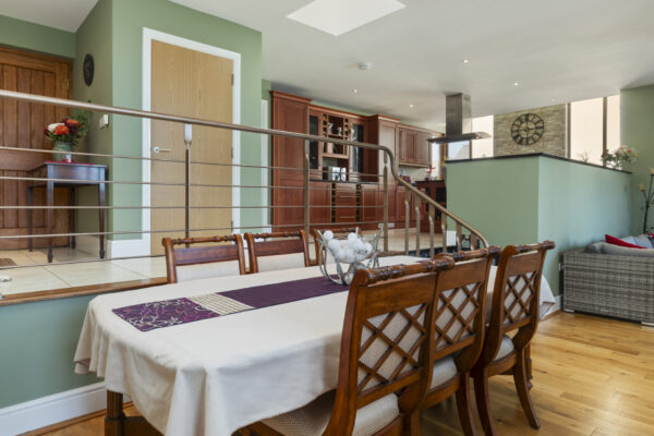 Ocean Way, Pennar, SA72