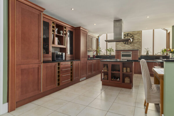 Ocean Way, Pennar, SA72