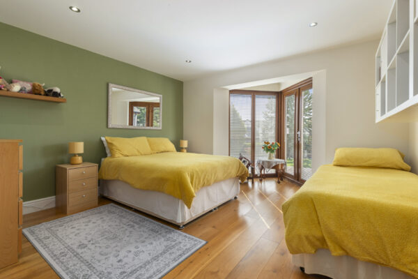 Ocean Way, Pennar, SA72