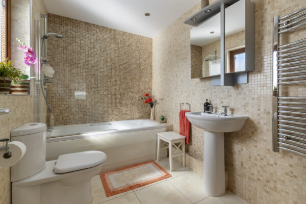 Ocean Way, Pennar, SA72