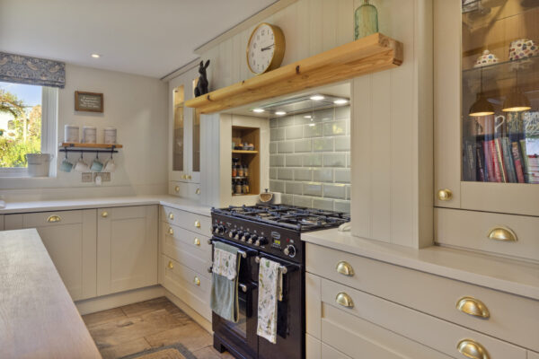 West Lane, Honeyborough, Neyland, SA73