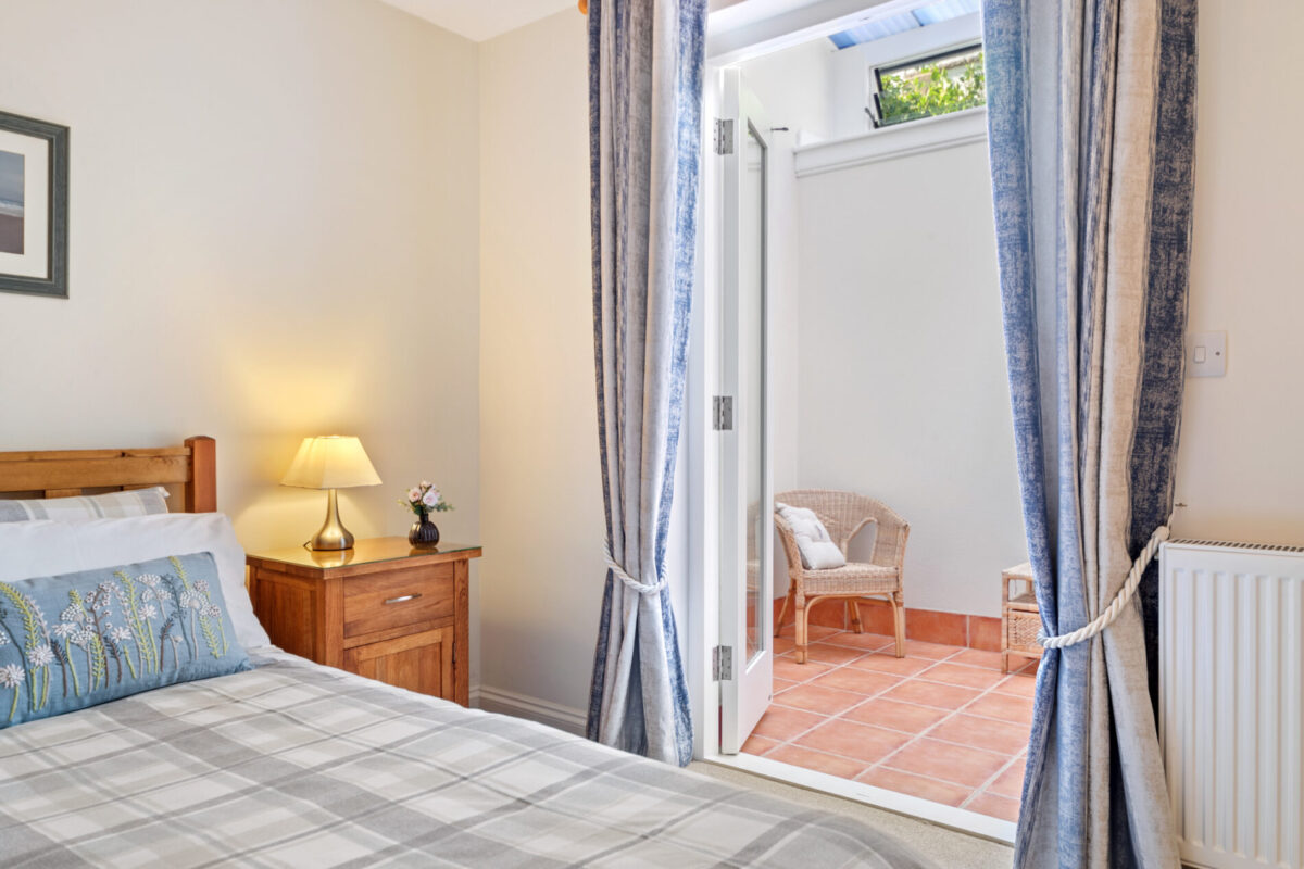 Richmond House, The Strand, SA69