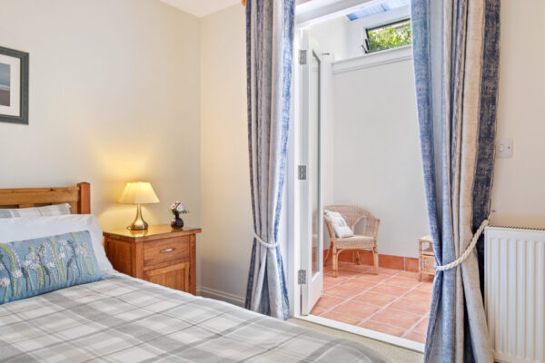 Richmond House, The Strand, SA69