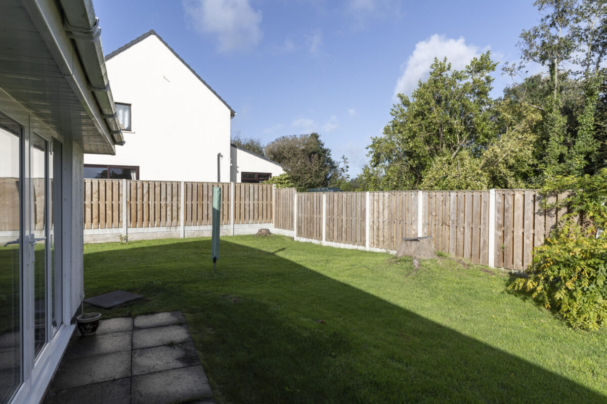 Leonardston Road, Llanstadwell, SA73